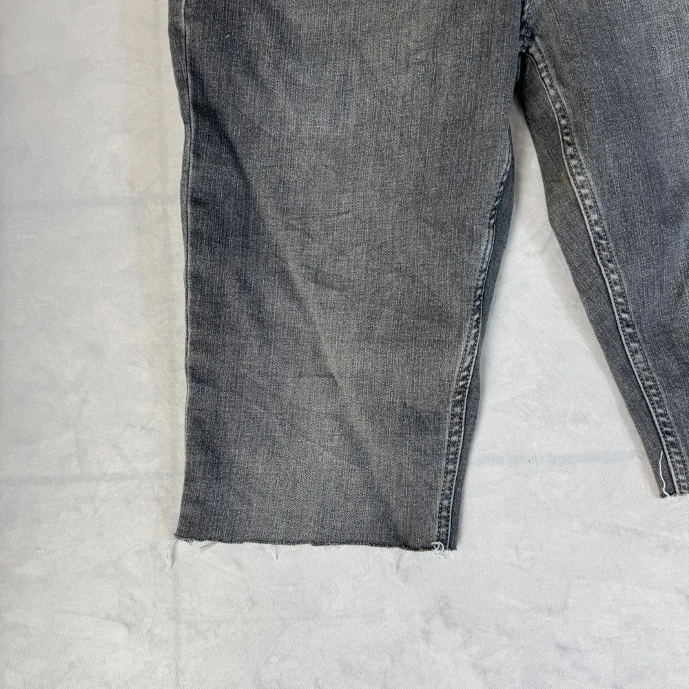 Banana Republic Mens Slim Fit Denim Shorts Gray‎ Cropped Raw Hem Size 32x34
